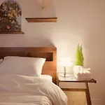 3 Rooms L 3 Beds L Mrt 8 Min L Gwanghwamun