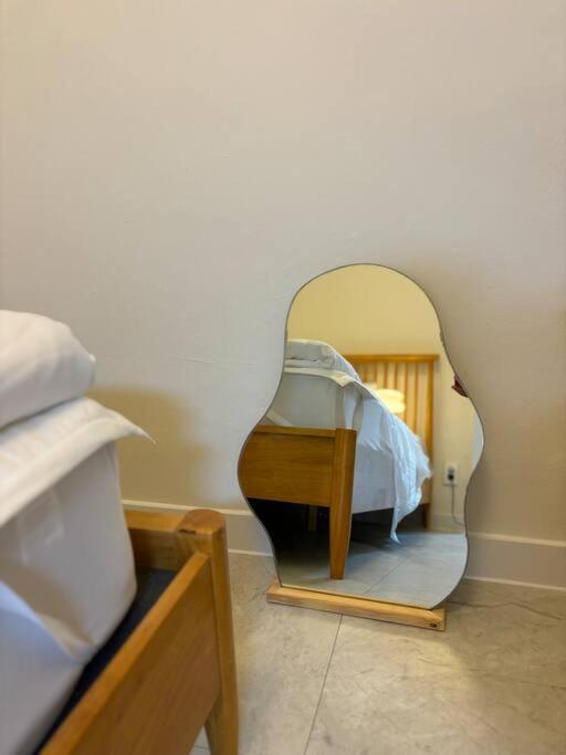 3 L 3 Beds L Mrt 8 Min L Gwanghwamun *