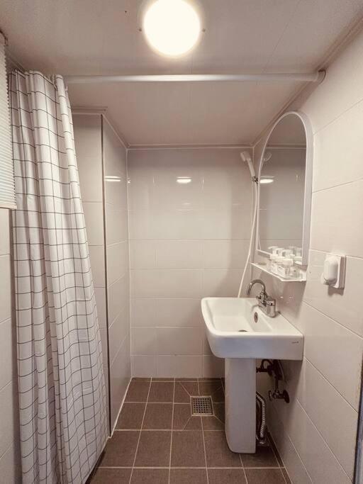 3 L 3 Beds L Mrt 8 Min L Gwanghwamun Apartment *