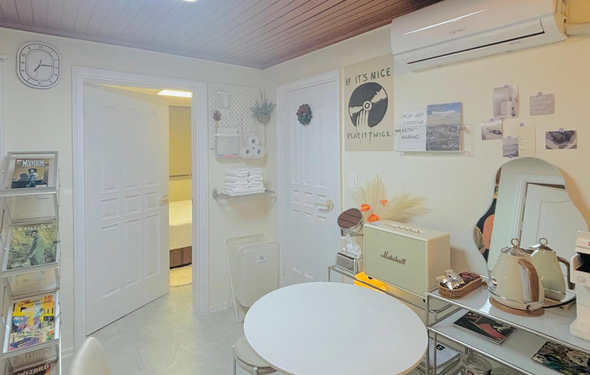 3 L 3 Beds L Mrt 8 Min L Gwanghwamun Apartment